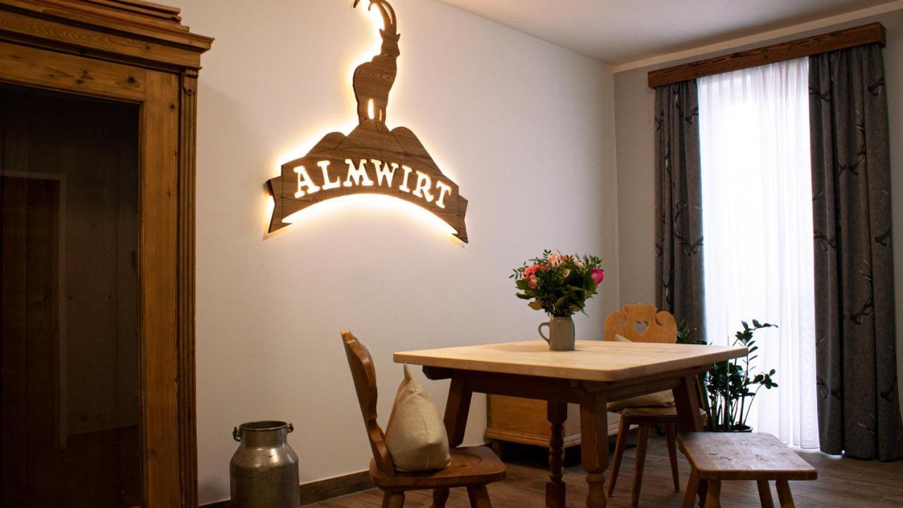 Hotel Almwirt Хаар Экстерьер фото
